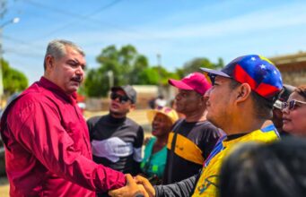 Gobernación del Zulia inicia plan de iluminación en 11 territorios comunales