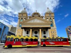 Tranvía de Maracaibo movilizó a cientos de fieles en la tradicional Ruta de los 7 Templos