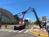 El imtcuma restablece semáforo de la avenida 5 de julio tras accidente vial que lo derribó