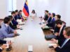 Delcy Rodríguez fortalece alianzas energéticas y económicas con delegación de EE. UU.