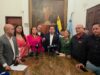 Legisladores rechazan violencia que regresó para destruir servicios públicos recuperados
