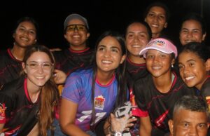 Equipo Relámpago deslumbra en su patio y gana el Festival de Kickingball «Copa La Trinidad Imdeprec»