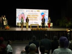Primera dama del Zulia, Roselyn López de Caldera, conmemora a los adultos mayores en su día