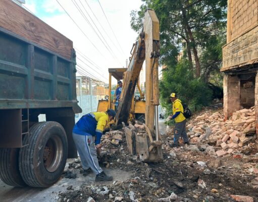 Alcaldía de Maracaibo evalúa riesgos en la infraestructura Hotel Granada